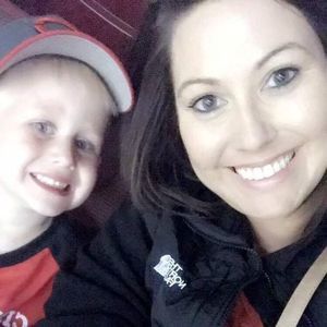 Meet your Posher, Kelli